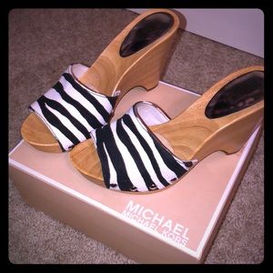 Michael Kors New Zebra platform wedges. Size 9!